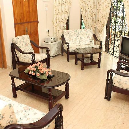 Shalom Dream Home Candolim Esterno foto
